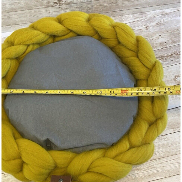Cat / Small Dog Yarn Bed Mustard Yellow Chunky Yarn Homemade Merino Wool Cozy - Picture 11 of 16